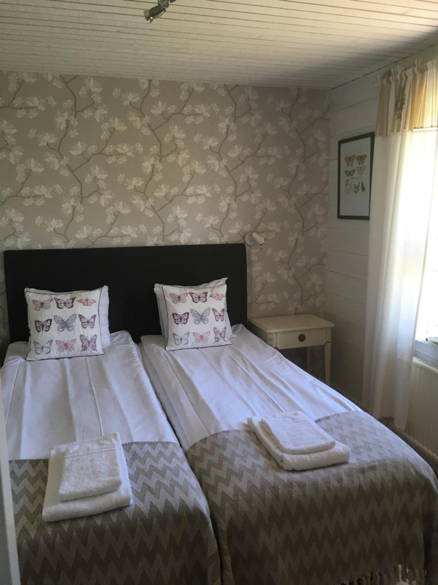 Brogård Bed and Breakfast Falkenberg Exteriör bild